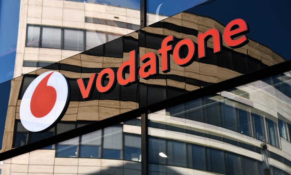Vodafone încarcă online