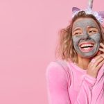 Măști de față: Secretul pentru o piele luminoasă și revitalizată