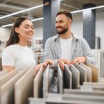 Cum alegi corect materiale pentru finisaje interioare și exterioare în funcție de tipul proiectului