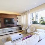 Modelele Samsung Bespoke și The Frame schimbă felul în care arată televizoarele în living